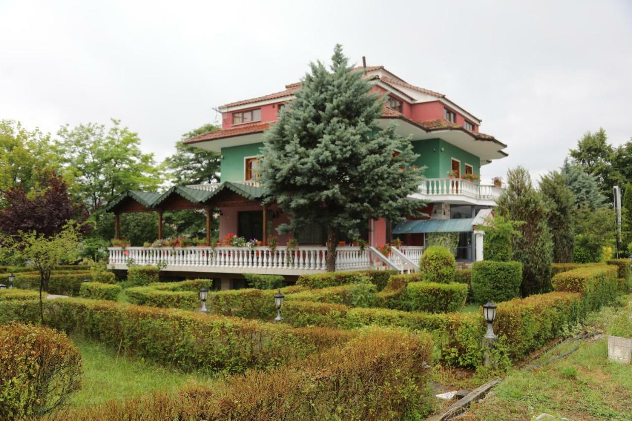 Hotel Villa Kabashi Korce Exterior foto