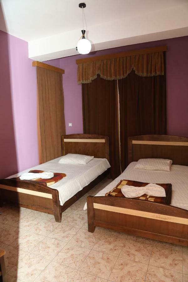 Hotel Villa Kabashi Korce Exterior foto